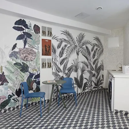 Art Lovers Floor 2 * Béziers